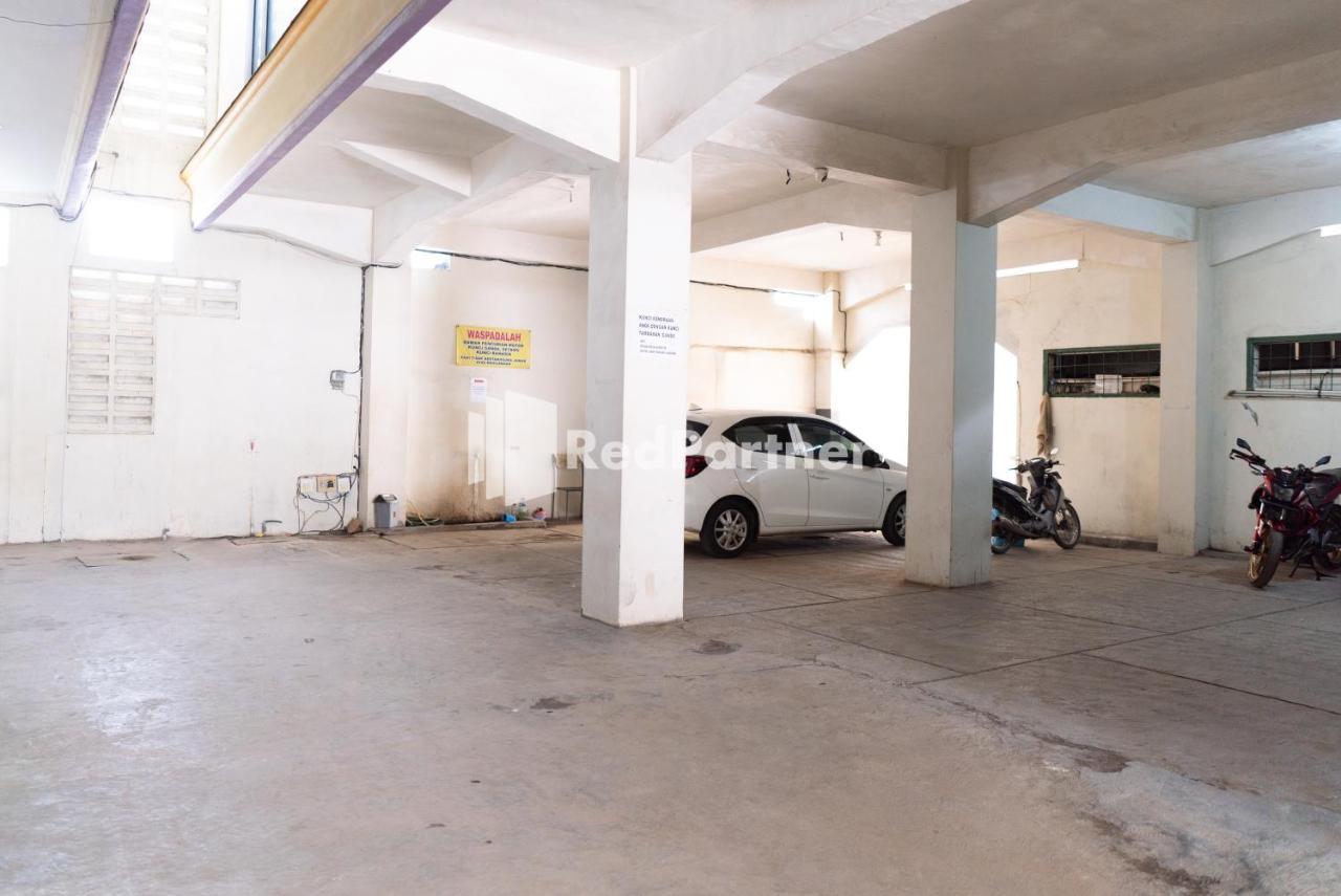 Wisma Aini Syariah Mitra Reddoorz Bandar Lampung Exterior foto